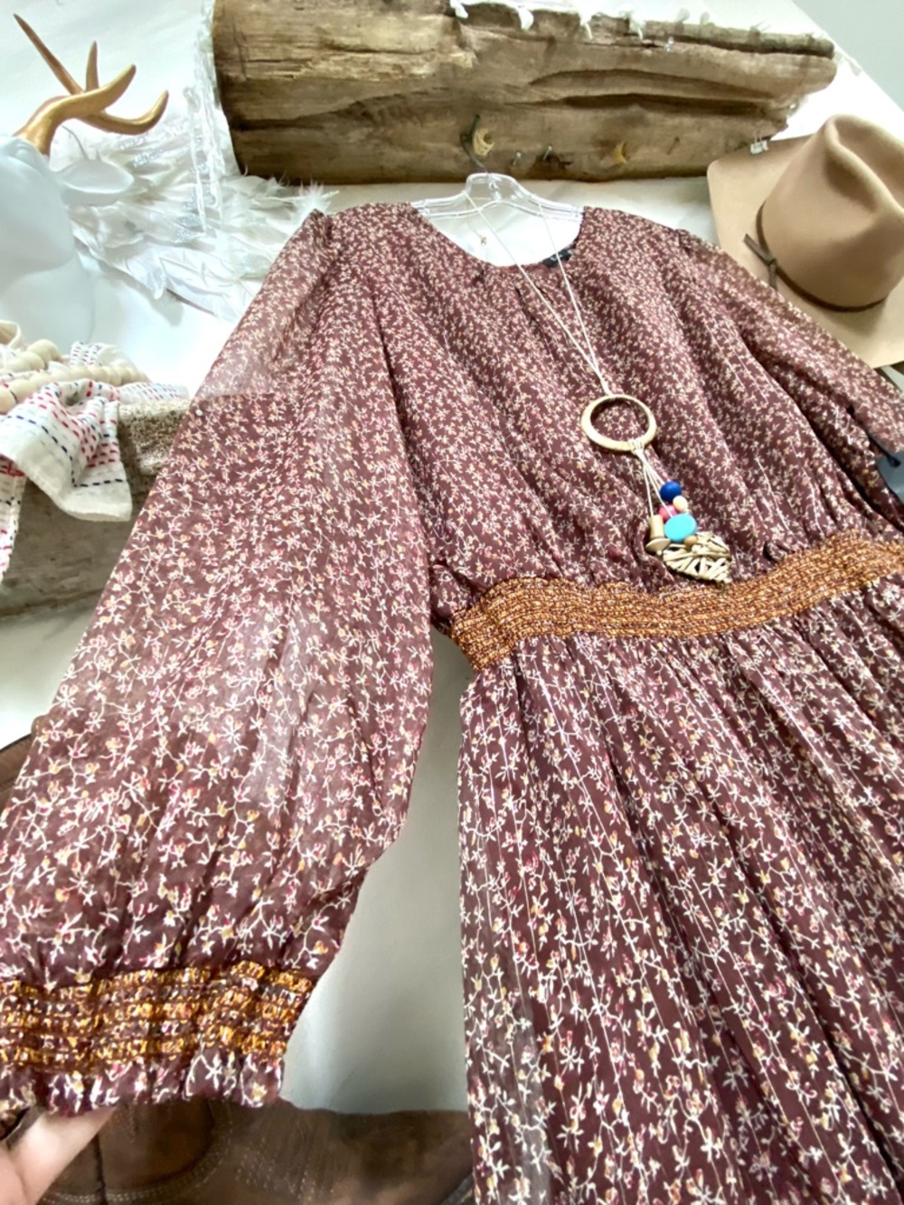Prairie vibe boho dress w semi sheer exaggerated ballon sleeves shabby chic feel - Picture 9 of 16